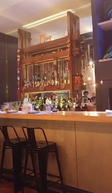 Izakaya by Sushi Pop - Coronel Diaz, Author: Francisco Escalada