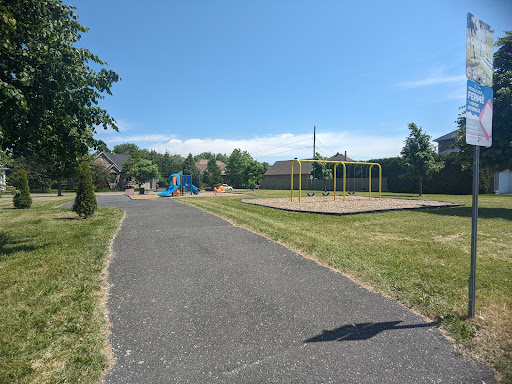 Parc François-Poulin Gallery - Canada