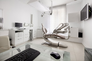 Photo n°2 de Dr Victor Pichon à Paris (Dentiste)