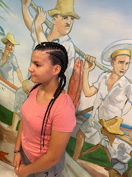 Photo n°29 de Relooking Coiffure - Biard Mylène à Clermont-Ferrand (Distributeur de produits de beauté)