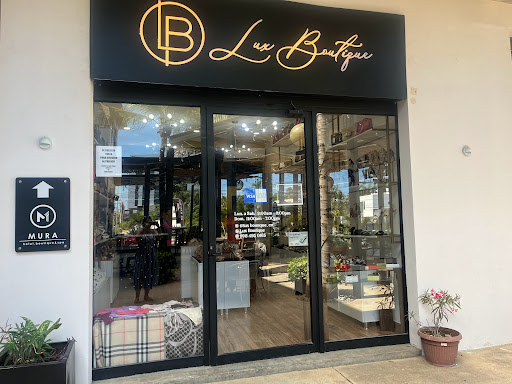 LUX BOUTIQUE CANCUN
