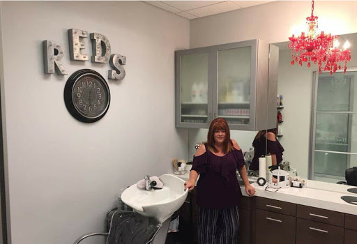 Red's Hair Lounge