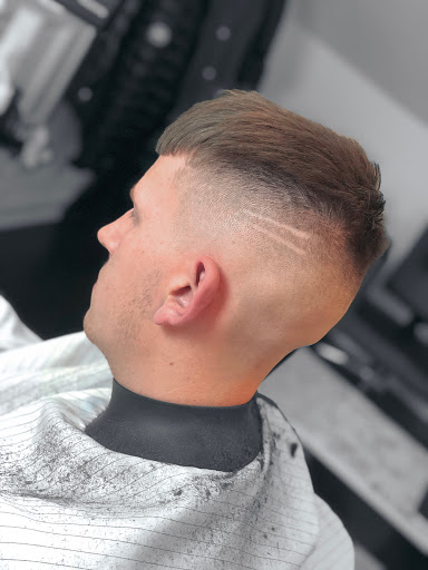 Darth Faders Barbershop - Thumbnail