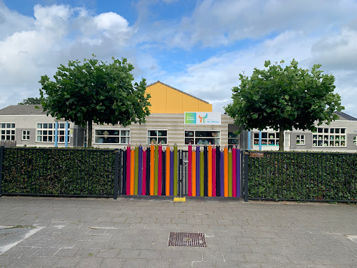 Christian Elementary School De Adelaar - Thumbnail