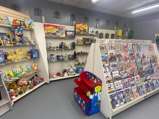 United Estates Antique Mall and Collectibles - Thumbnail