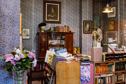 The Second Shelf - Visual