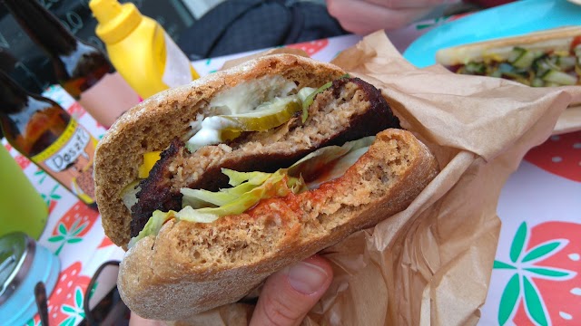 Astrid och Apornas Spiseri