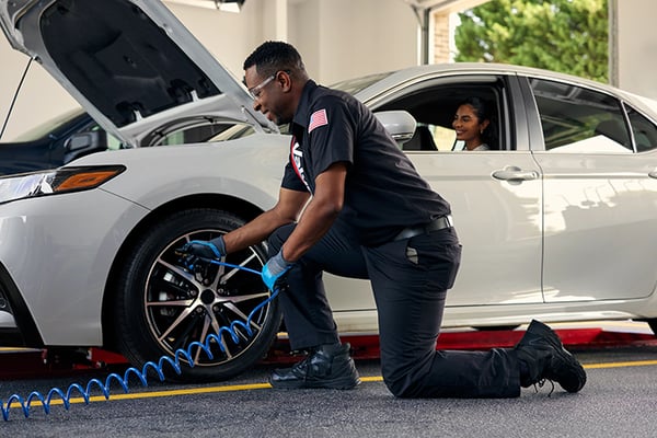 Valvoline Instant Oil Change