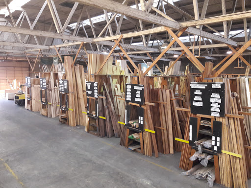 Compton Lumber Co - Visual