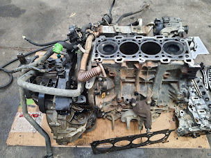 Photo n°3 de Garage de la Palud à Dirinon (Garage automobile)