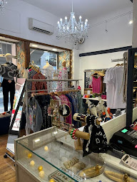 Photo n°3 de Saison Chic à Mont-Dore (Magasin de chaussures)