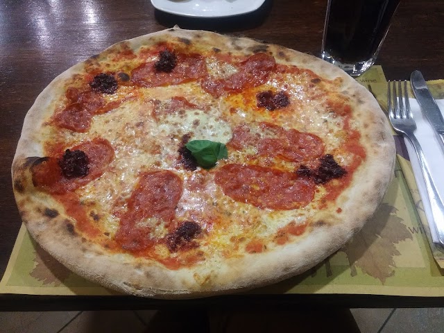 Ristorante Pizzeria Ricaroka