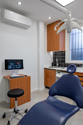 Photo n°9 de Dr Diogo ESTEVES à Pontault-Combault (Dentiste)