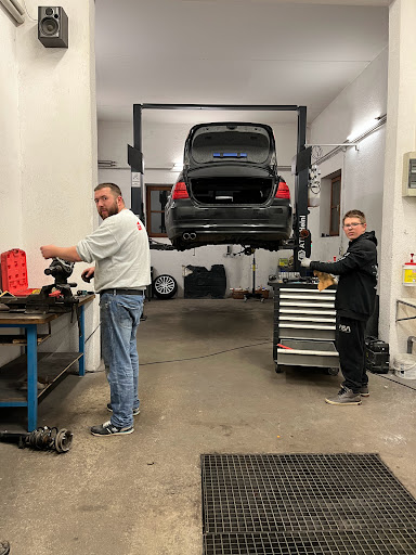 MIETWERKSTATT KFZ-HOBBYWERKSTATT LECHMANN - Thumbnail