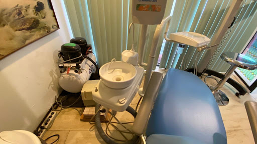 Dentista en la Herradura - Thumbnail