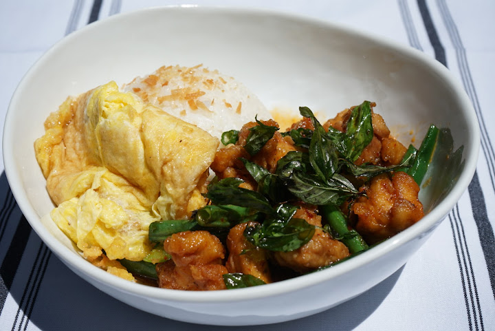 Soi 4 Bangkok Eatery by null