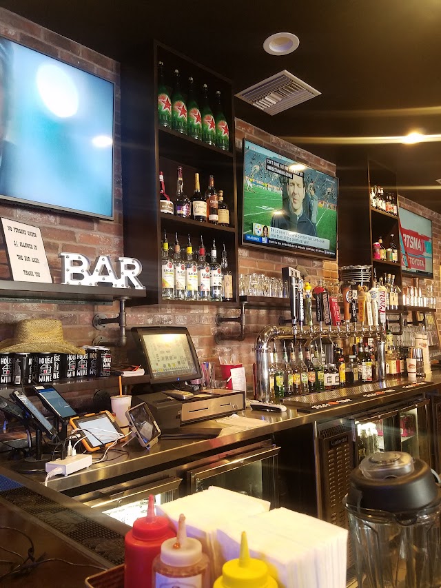 Flippin' Good Chicken, Burgers, Beer