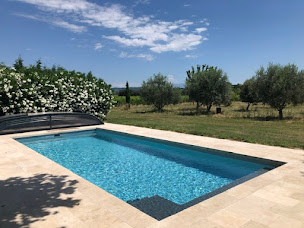 Photo n°2 de Desjoyaux Piscines à Valréas (Société de construction de piscine)