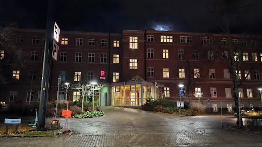 Universitetssjukhuset USÖ, P-entrén - Thumbnail