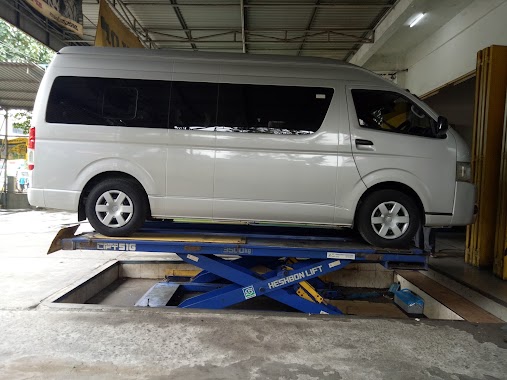 Rental Hiace dan elf, Author: Anaza azwant