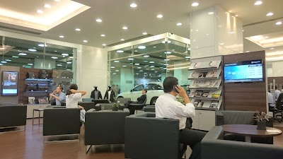 Photos of Mercedes-Benz Hung Hom Showroom