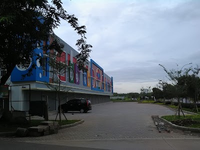 Photos of East Park Commercial Center