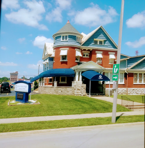Moran Queen~Boggs Funeral Home