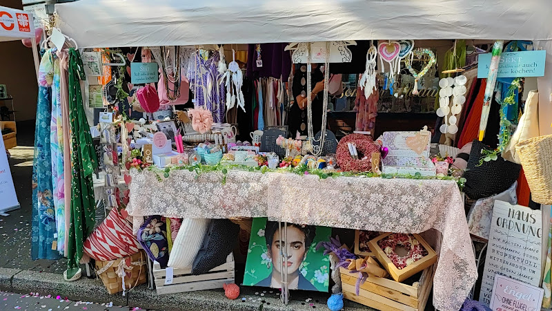 Bonjour Madame Dekoration & Accessoires Le Petit Cafe photo