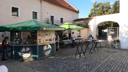 Zum Hofmark Bräu