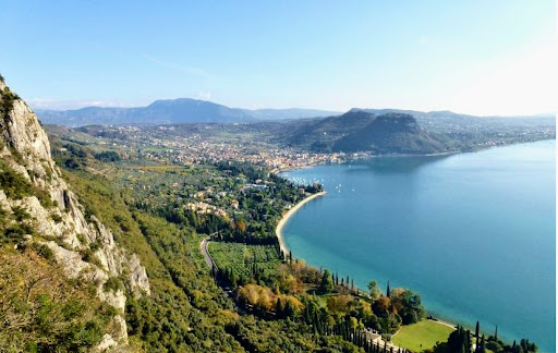 Mount Luppia - Visual