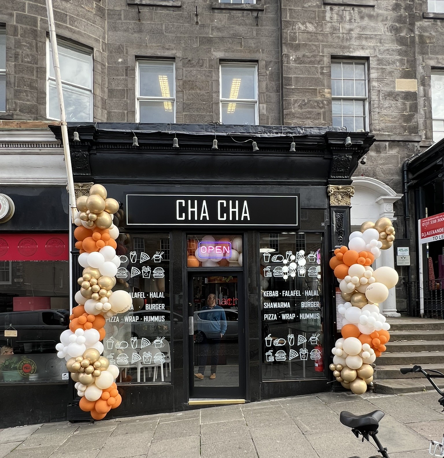 Cha Cha - Catering - photo 1