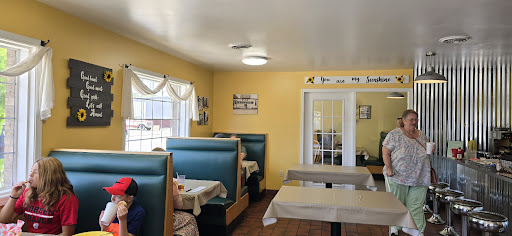 Geraldine's Kitchen - Visual