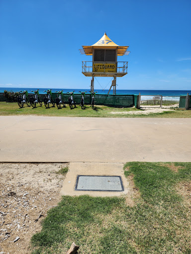 Lifeguard Tower 37 - Thumbnail