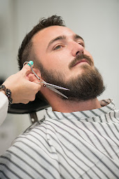 Photo n°9 de COIFFURE ET SENS à Chavanod (Barbier)
