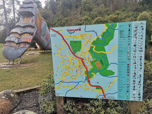 Gumboot Statue - Thumbnail