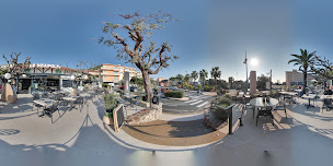 Photo n°36 de Le Néapolis à Mandelieu-la-Napoule (Restaurant de fruits de mer)