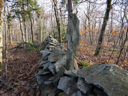 Wapack Burton Peak Of Temple MTN - Thumbnail