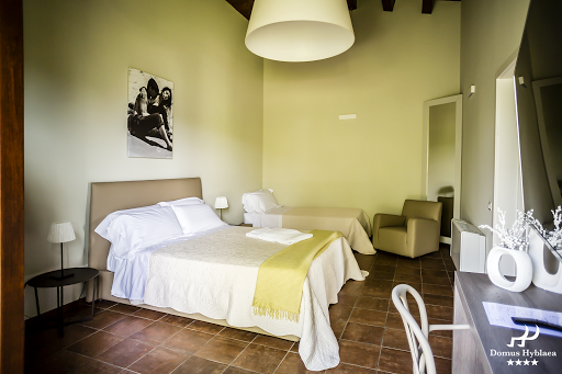 Domus Hyblaea Resort - Thumbnail