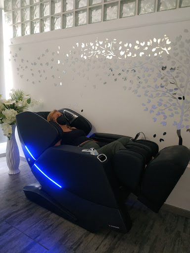 Zoe Massage and Beauty - Thumbnail