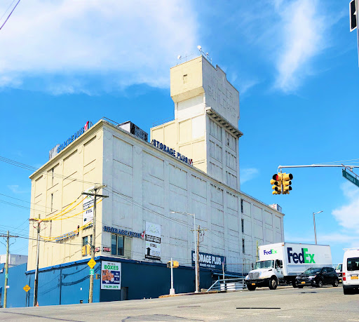 Greenpoint Storage Plus - Thumbnail