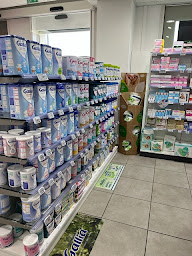 Photo n°6 de PHARMACIE DES PALANQUES à Saint-Jean-d'Illac (Parapharmacie)