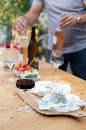 Photo n°31 de Le Grain de Raisin à Bonnac-la-Côte (Grossiste en vins)