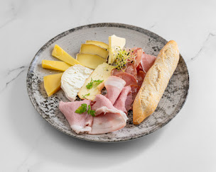 Photo n°65 de LA COUR DES ARTS à Nancy (Restaurant végétarien)