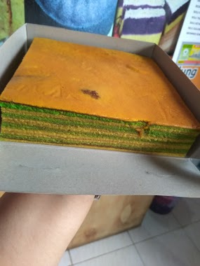 MONIKA CAKE, Author: Ikasinulingga Ika