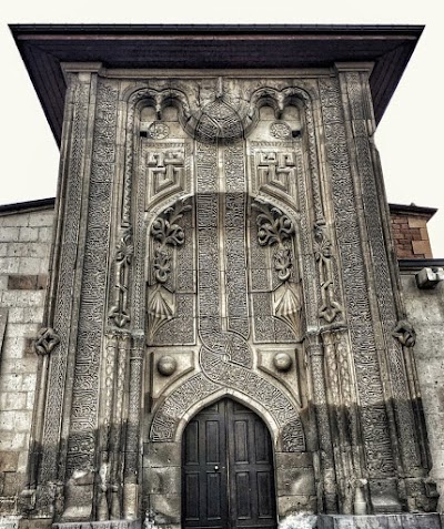 Stone Works Museum of Fine Minaret