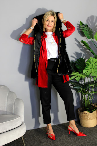 Ross Abbigliamento Gallery - Italy