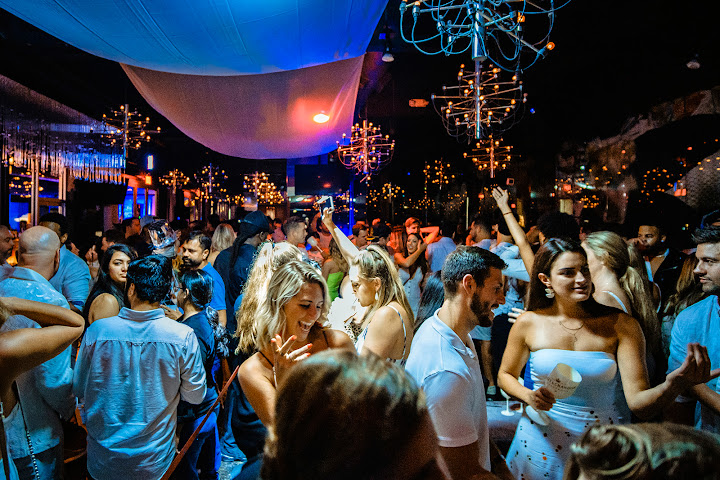 Republic Garden & Lounge by null