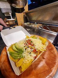 Photo n°9 de Westfood - Reservation de Food truck Burgers et Tex-mex pour évenementiel:Entreprises, Soirées, Mariages, Festivals à Massy (Restaurant mexicain)