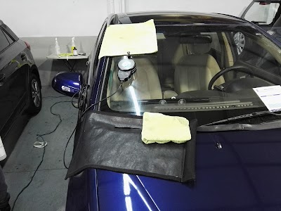 Photos of Auto Glass Tec