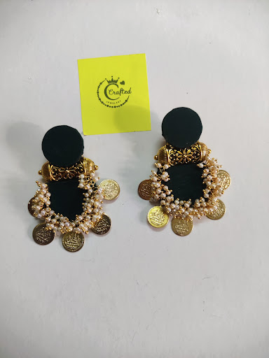 Handmade earring with best price.
